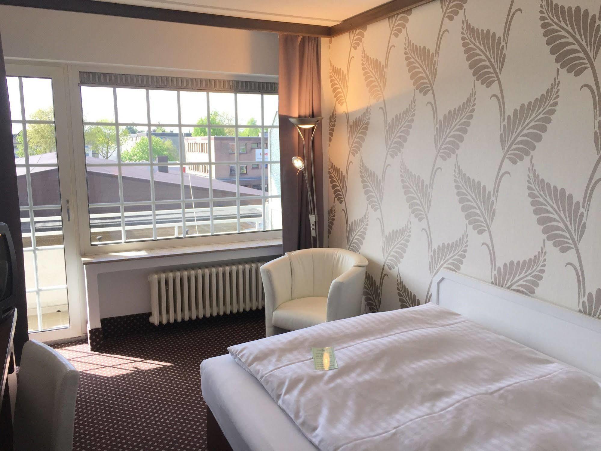 Terminal Hotel Köln Kültér fotó